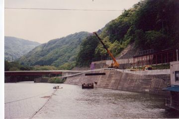 止水扉積み込み状況